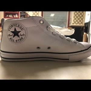shoe carnival converse
